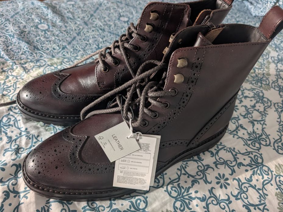 Ghete iarna Reserved 43 ,piele,  produs nou