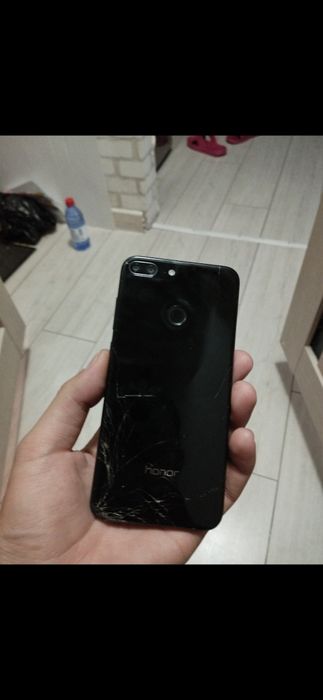 продам honor 9lite
