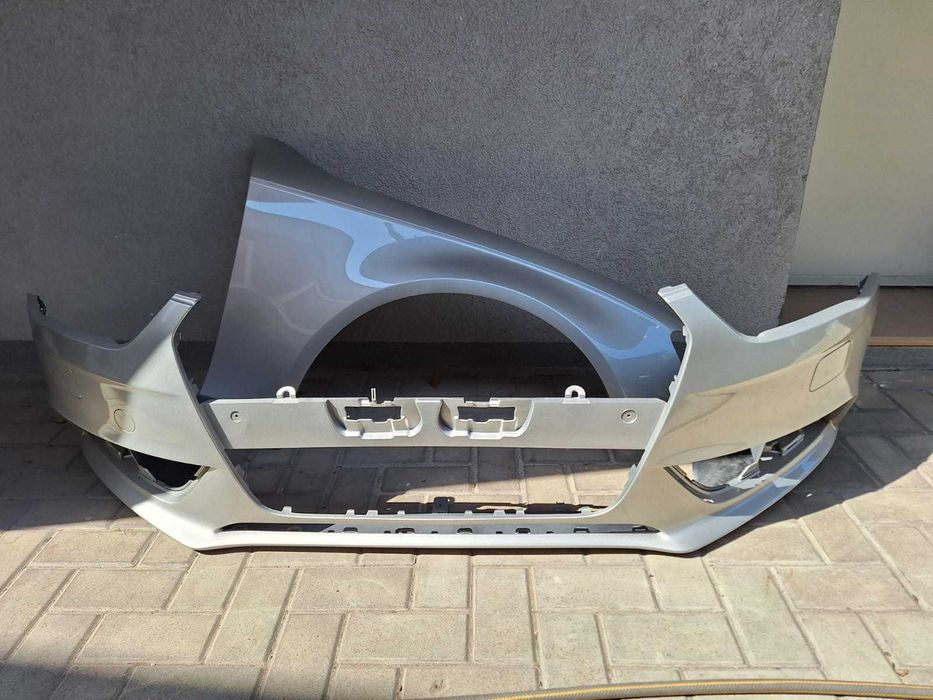 Bara & Aripa Fata Dreapta Audi A4 B8 An 2011-2015 Vopsita Auriu