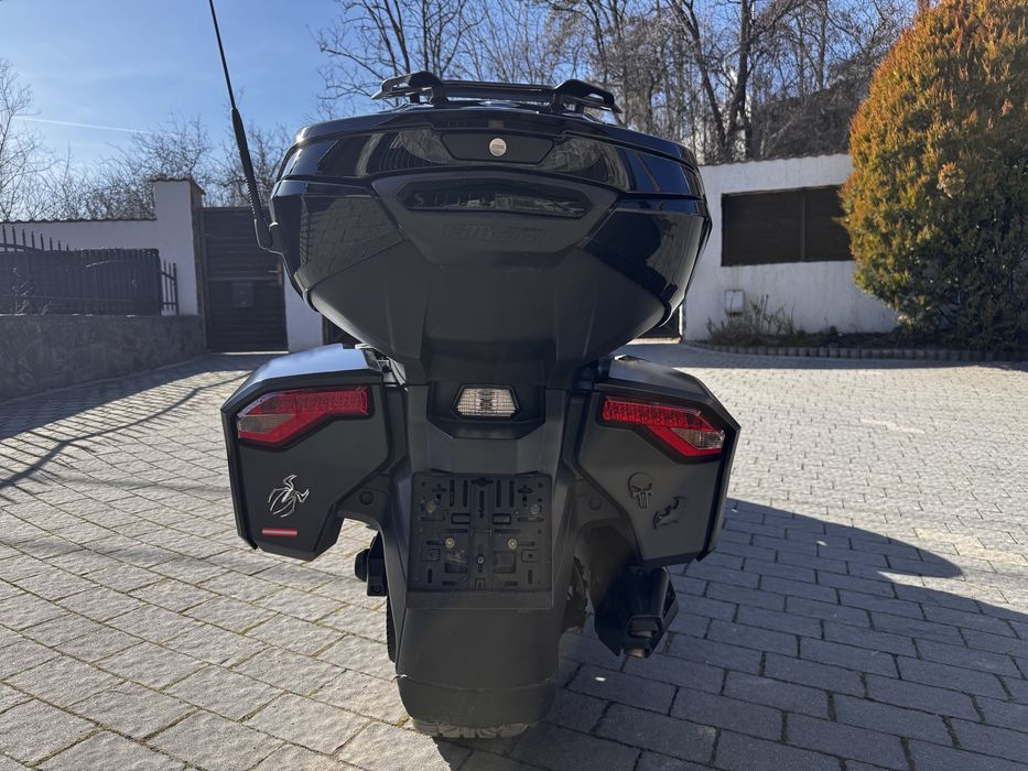 Can-Am Spyder F3 Limited Special Series (2017)