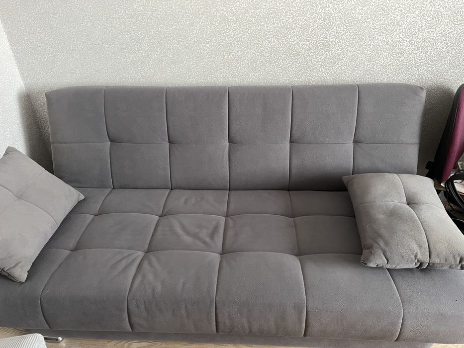 Диван серый раскладной