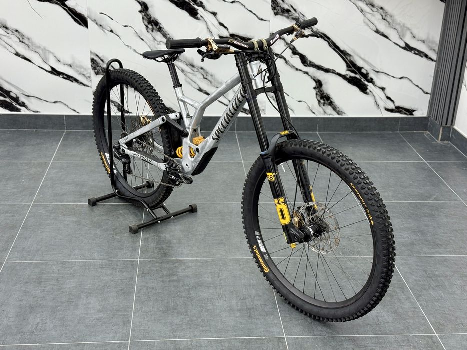 Specialized Demo Race 2026 S4/L размер 29 цола 1x7 Sram GX НОВ!