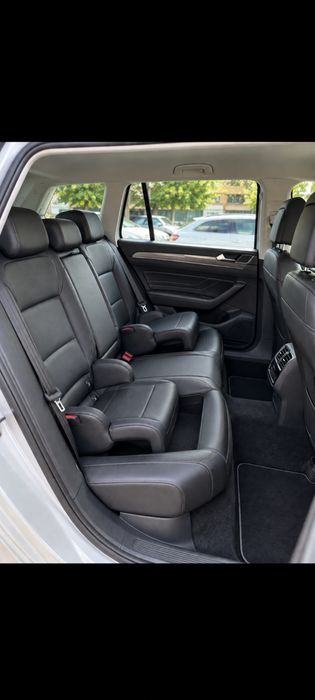 VW Passat Facelift, Full, Model 2023 • 2.0 TDI 150CP • DSG7 • ACC 3 • LED • Scaune Copii Integrate ,  Vând sau  la Schimb  (cu 3.5T, Camion mare, Suv)