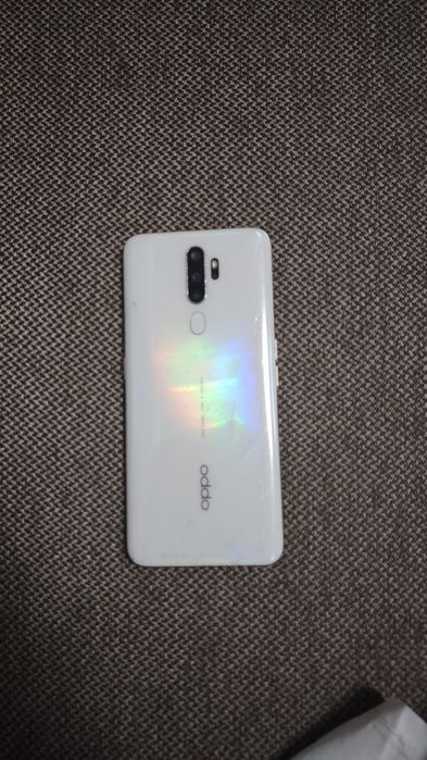 Продам oppo a5 2020