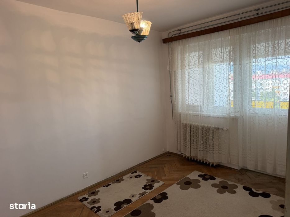 apartament 3 camere pe Bd. Mihai Viteazu — fotografia 1