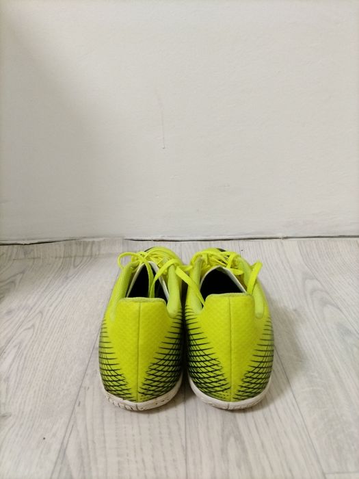 Футболни Бутонки Adidas Ghosted X