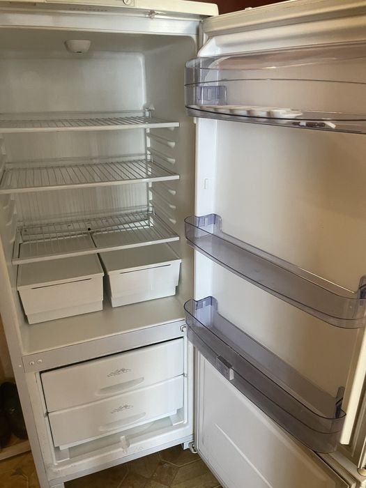 Продам холодильник Бирюса