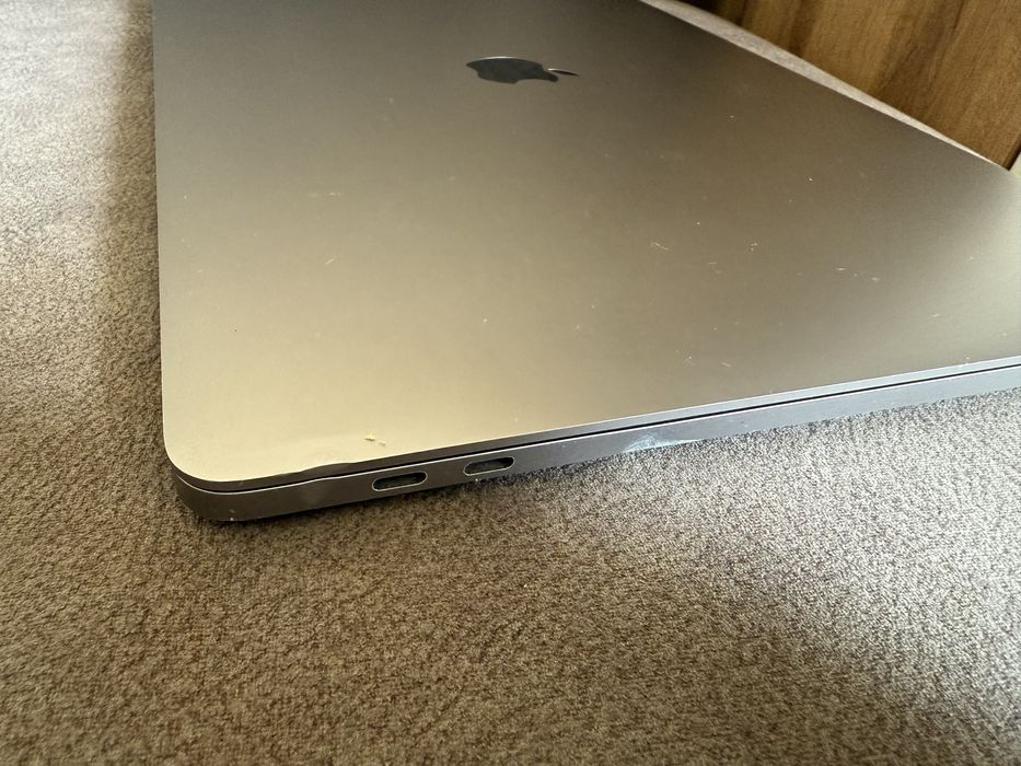 MacBook Pro 16-inch 2019