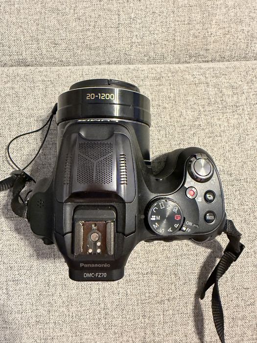 Aparat foto Panasonic Lumix DMC-FZ70(FZ72) - Zoom optic 60x