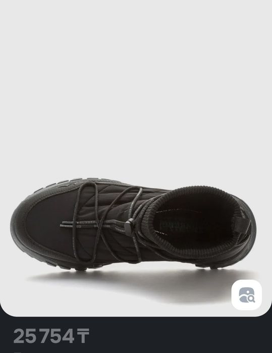 Зимние спортивные ботинки