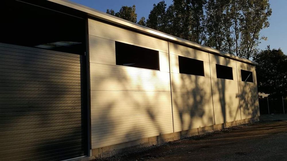 Producător de hale metalice cu panouri Sandwich conform proiect