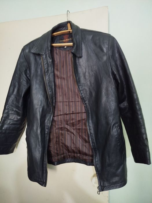 Продам кожаные куртки.