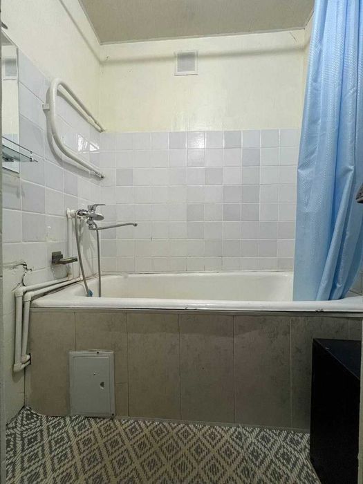 Продам 2 ком 2х6 Балкон Карасу 6 №М117