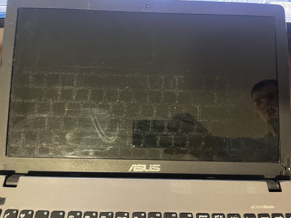 Vand Laptop Asus