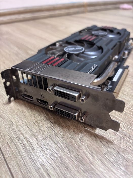 Placa video Nvidia GTX  770 2G