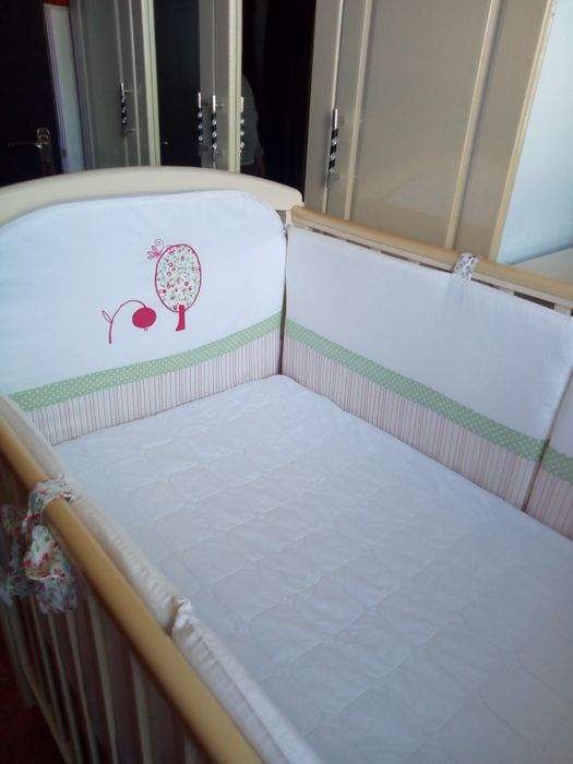 Детская кроватка, манеж.