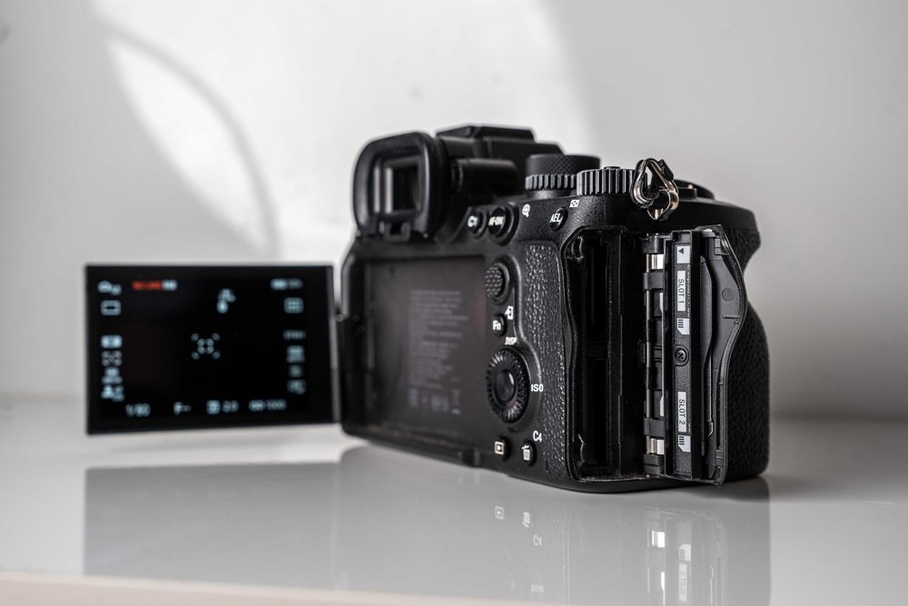 Sony A7 IV body – 250 000 кадъра, отлично състояние
