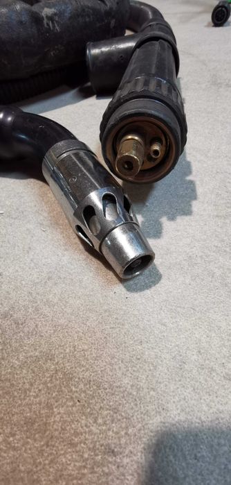 pistolet sudura cu extractor de fum Abicor Binzel