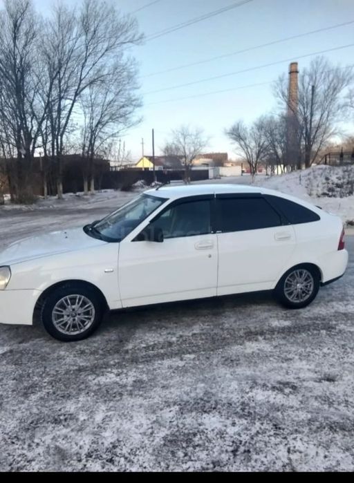 Продам приору в хорошем состаяни