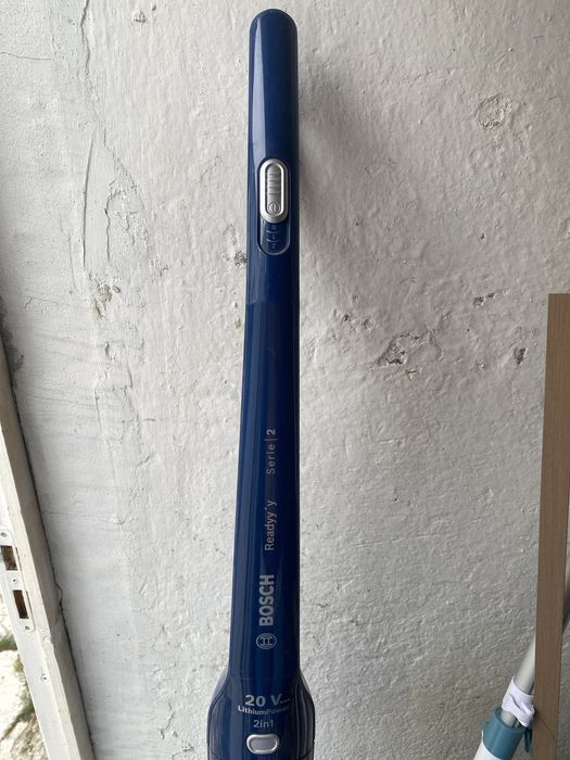 Aspirator vertical Bosch seria 2 20V