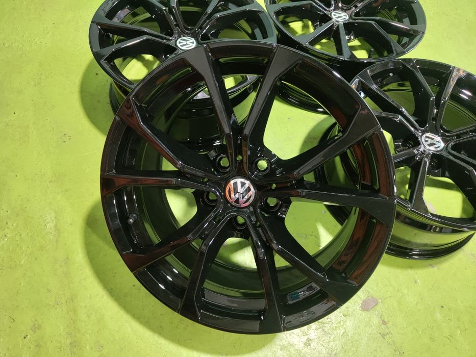 17 5x112 Vw Passat Touran Caddy Audi A4 A5 A6 Skoda 5х112