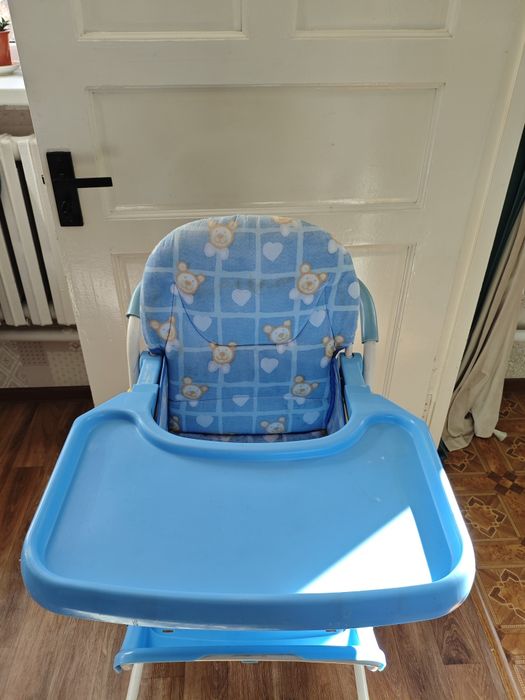 Стол для кормления