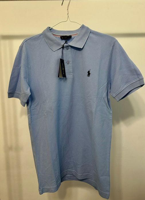 Tricouri elegante , bumbac 100% , perfecte pentru o ținută de vara