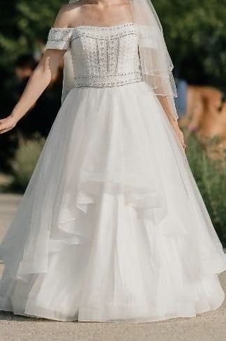 Rochie mireasa albă