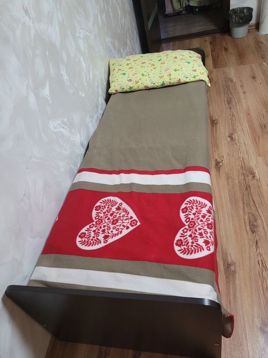 Продам детскую кроватку 3в 1