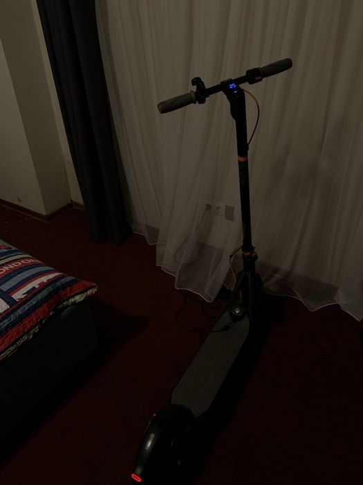 Продам ninebot F40