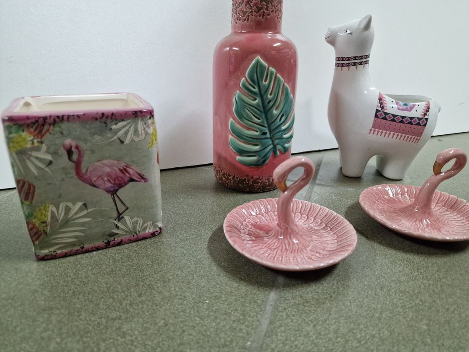 Лот вази/кашпа/декоративни чиниики