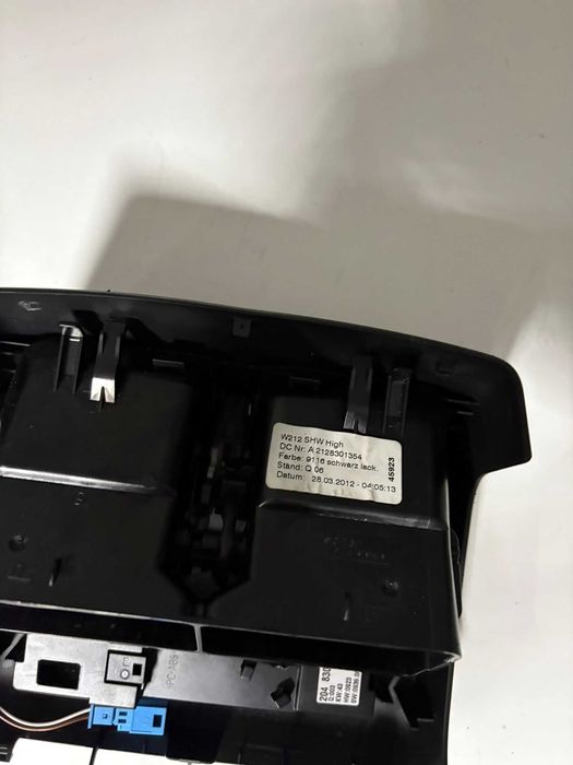 Grila ventilatie bord Mercedes E Class W212