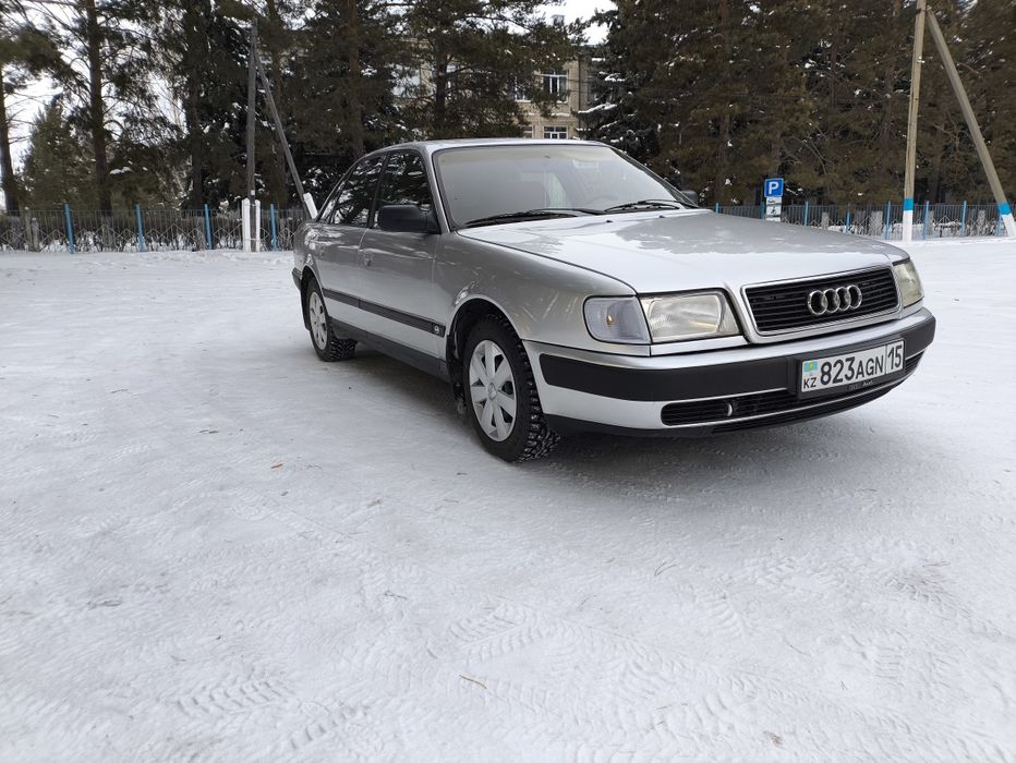 Продам Ауди 100.