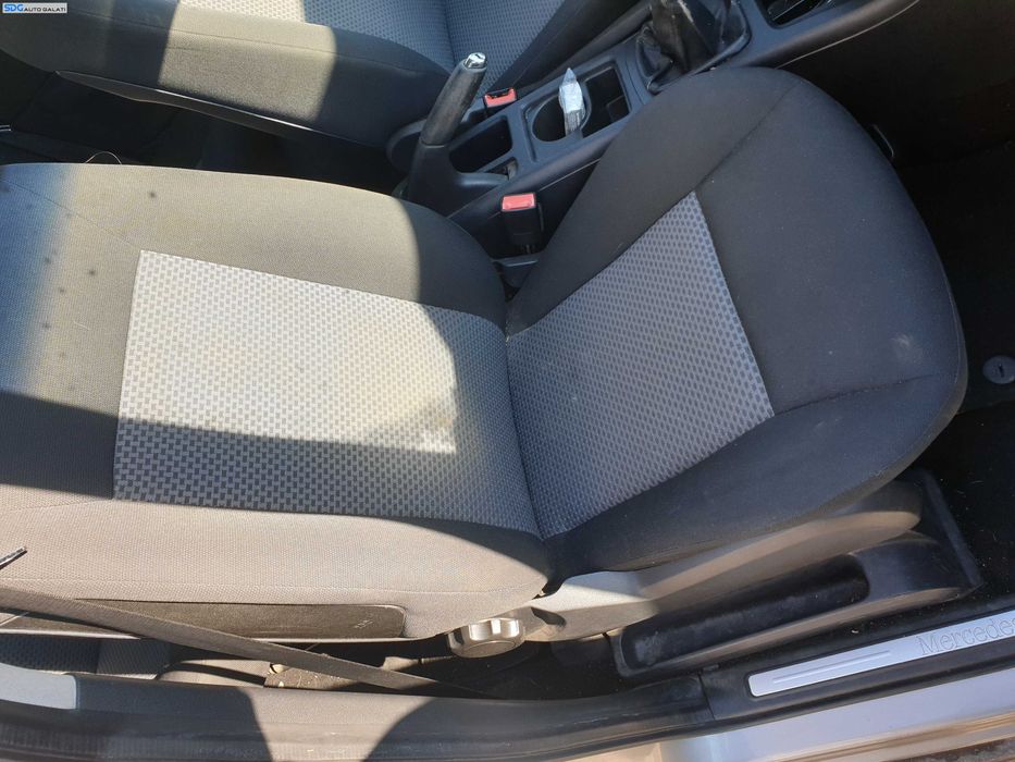 Scaun Dreapta Fata Textil Mercedes Clasa A Class W169 2004 - 2012 [K1997]
