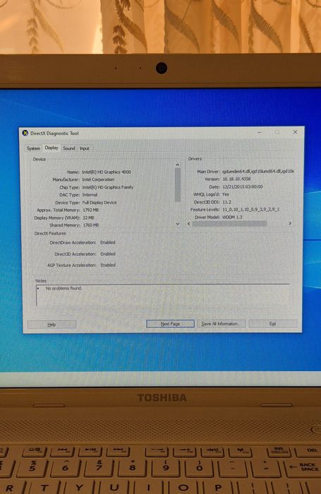 Laptop Toshiba Satellite Alb C855-2FG , i5-3230M , 8 gb RAM , HDD 1 tb , Windows 10 activat