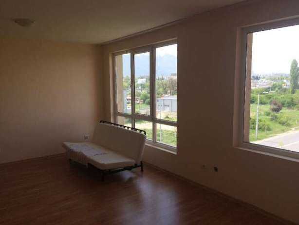 Двустаен имот в Дружба 2