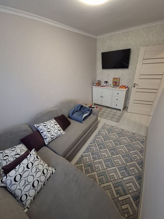 Apartament 3 camere micro 19