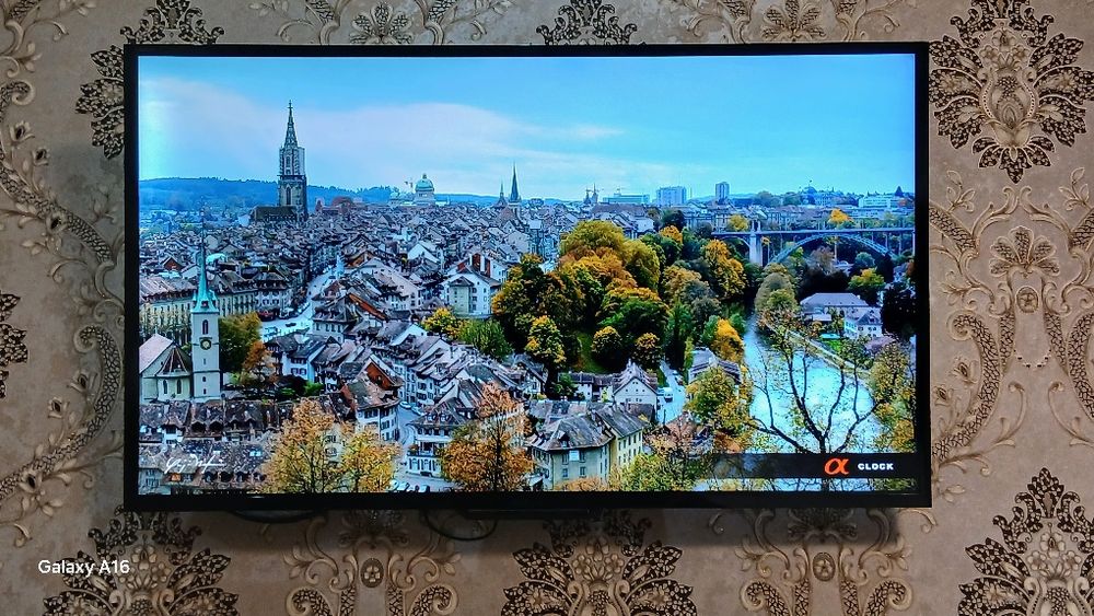 Продаю свою тв SONY smart