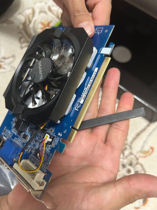 Видеокарта GIGABYTE GT 730 GV-N730D3-2GI BOX