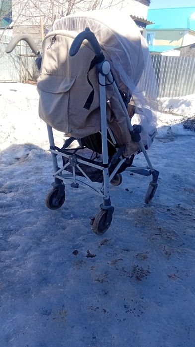 Продам коляску трость летний