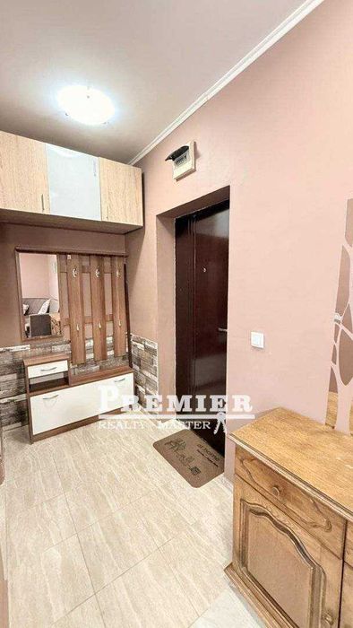 Продава се двустаен апартамент в Равда, само на 200 метра от морето.