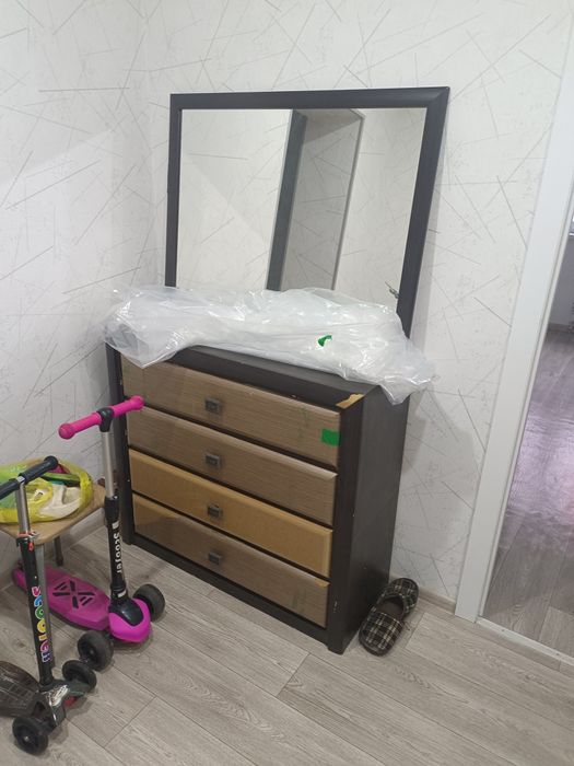 Спальный гарнитур