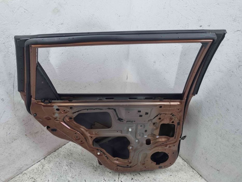 Usa stanga spate Nissan X-Trail (T32) [Fabr 2013-prezent]