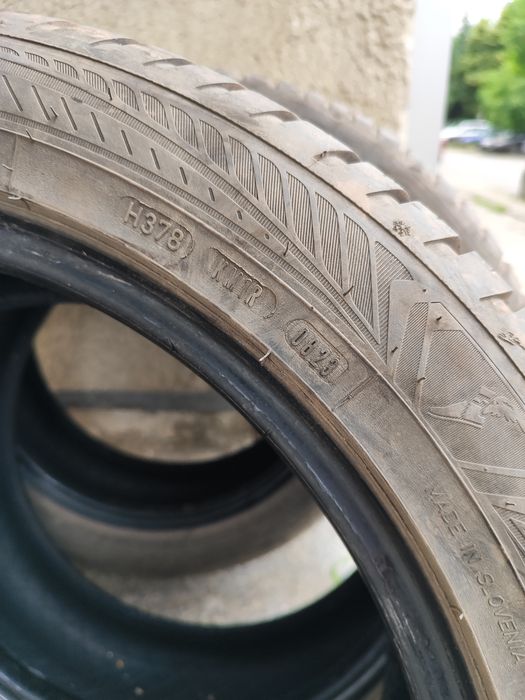 225 50 18 Goodyear 23g.