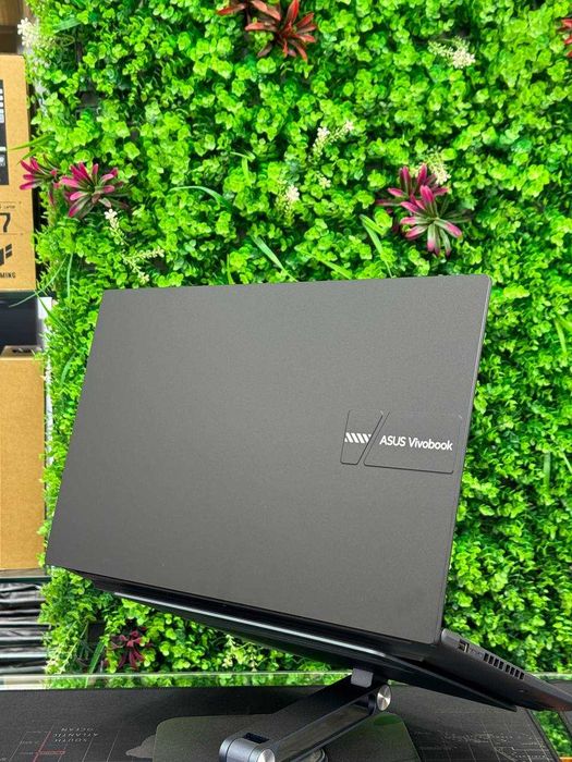 Asus VivoBook 15 OLED X1505VA-L1638 i9-13900H/16GB DDR4/512GB SSD/OLED