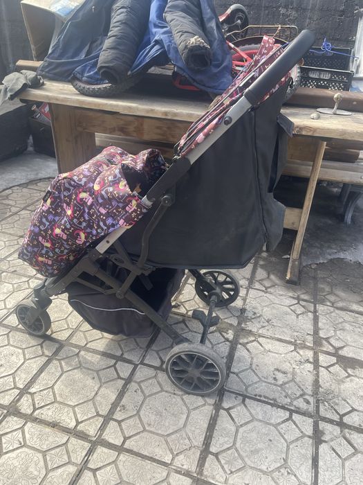 Коляска прогулочная
