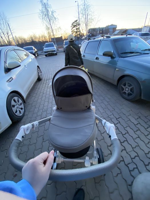 Продам коляску в хорошем состоянии