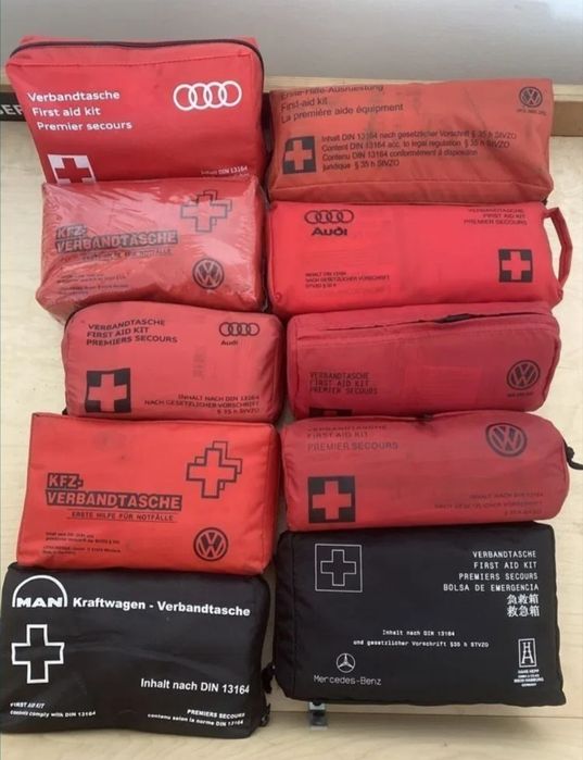 Аптечка от Ауди Бмв Мерцедес