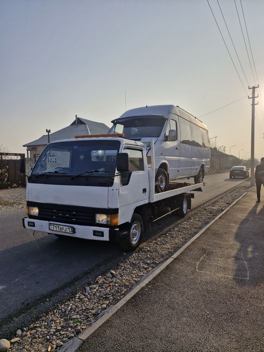 эвакуатор сижаюший платформа