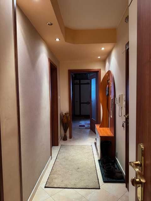 Продава се Тристаен апартамент в София, Гео Милев - 86 кв.м за 3471 €/кв.м - Снимка #17